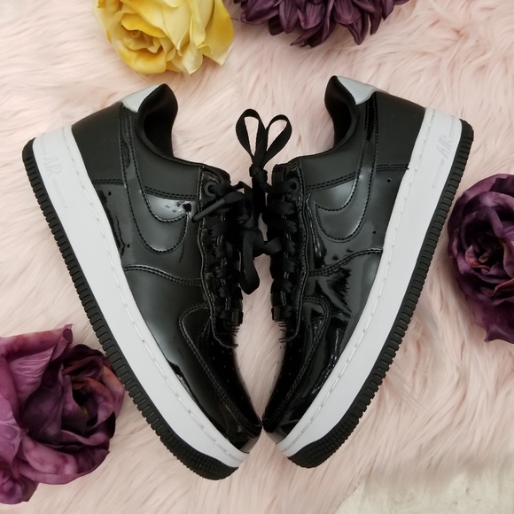 Nike Air Force 1 '07 SE Premium Women's Shoes - Picture 7 of 8